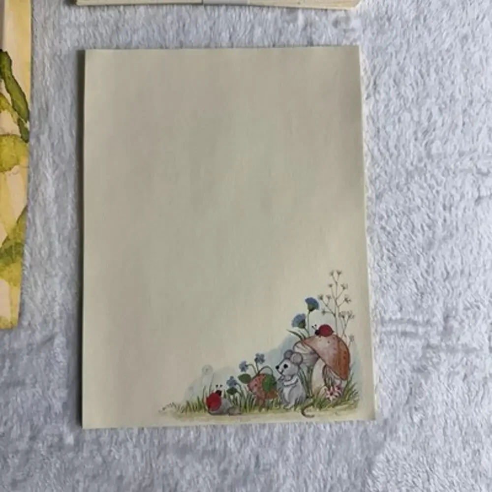 Vtg 70’s HENCO Wildlife Stationary Paper Envelope Notes Cute Mouse Mushroom